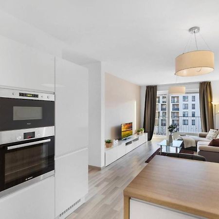 Sunflower - Modern Large Charming Apartment With Balcony Bratislava Esterno foto